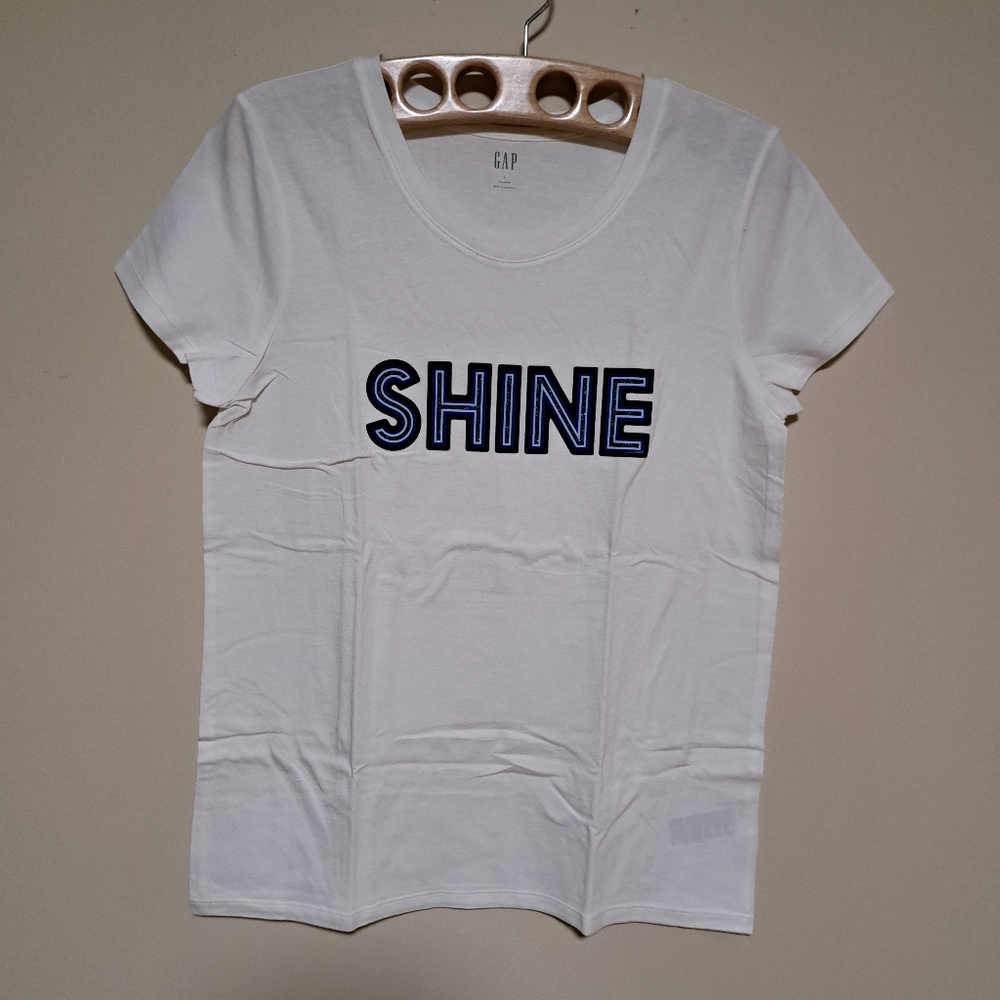 Gap White Tees L